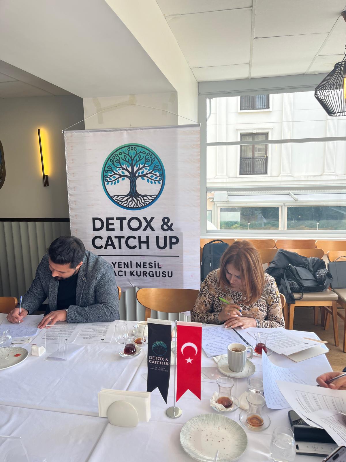 Detox & Catch Up (23)